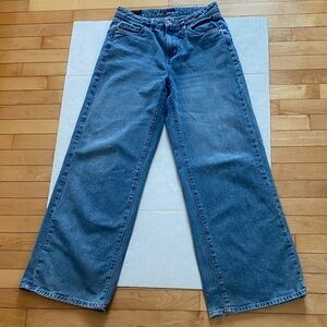 Bluenotes Women's Wide Leg/high waisted  Medium washed  Jeans Sze Medium US30